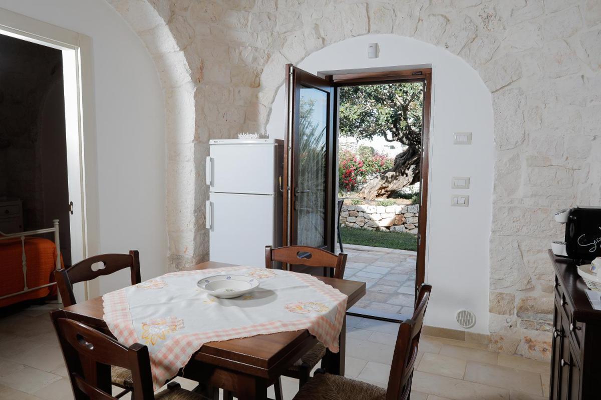 Trulli Arco Antico Villa Locorotondo Exterior photo