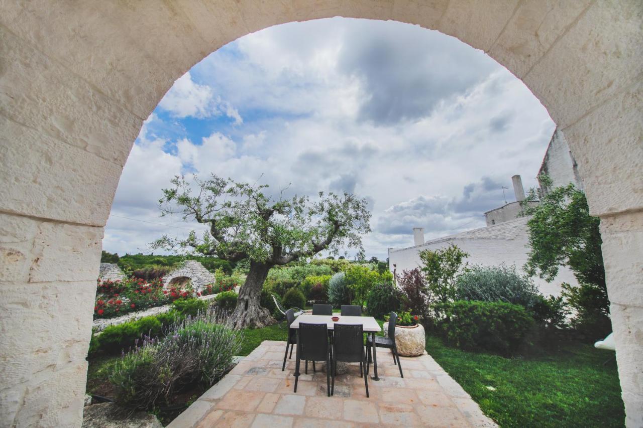 Trulli Arco Antico Villa Locorotondo Exterior photo
