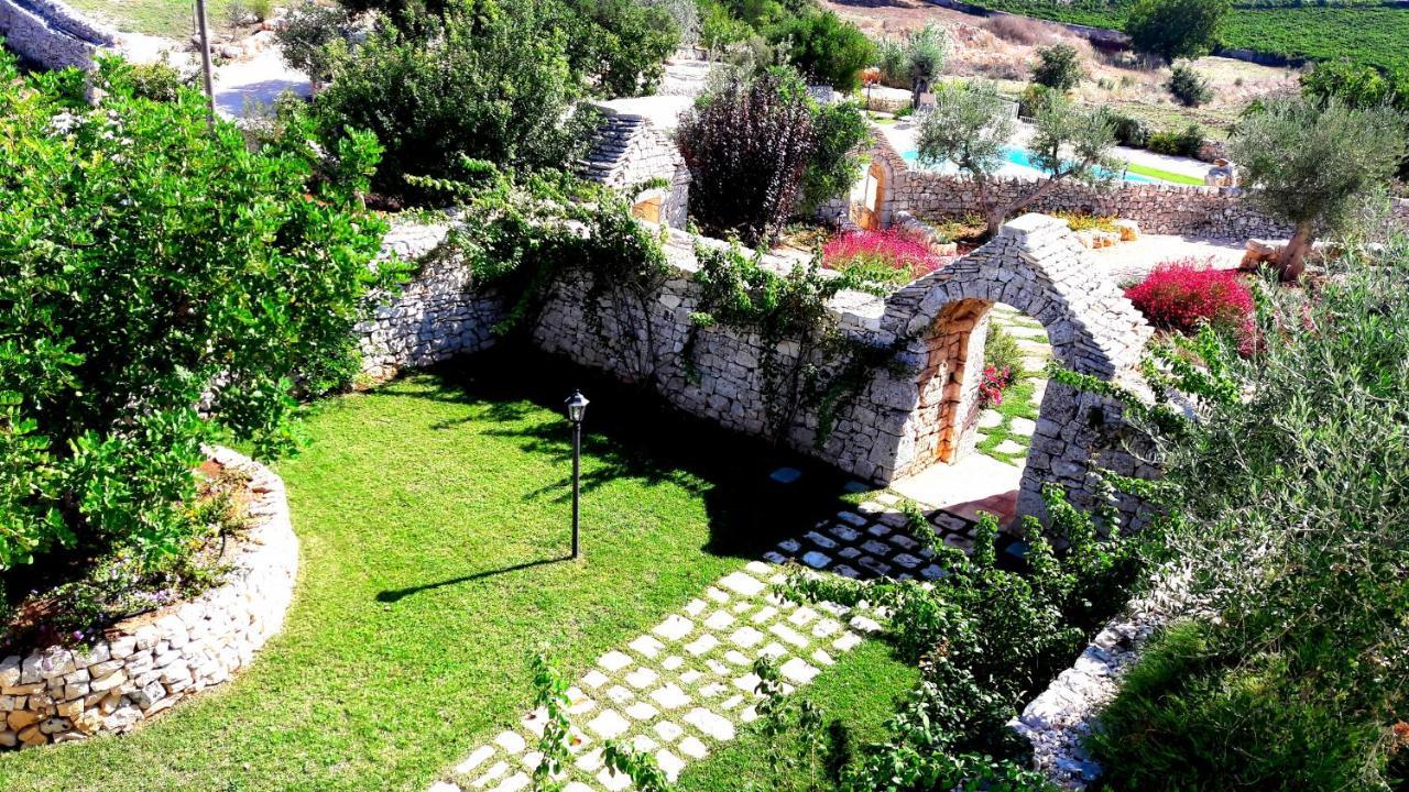 Trulli Arco Antico Villa Locorotondo Exterior photo