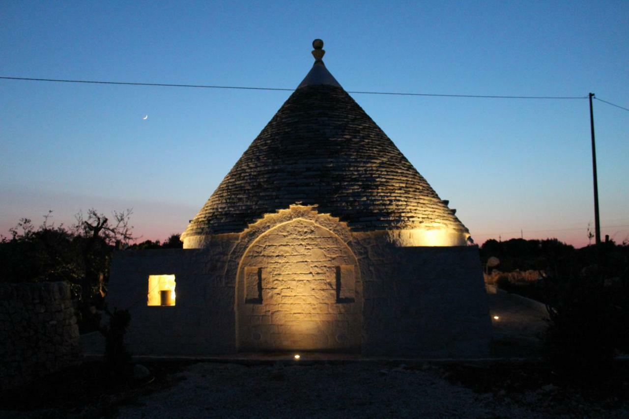 Trulli Arco Antico Villa Locorotondo Exterior photo